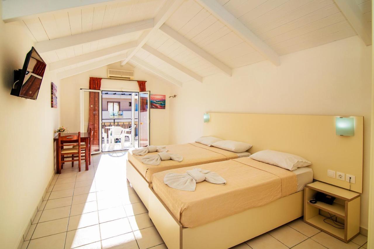 Playa Bay Hotel Zakynthos Laganas Exterior foto