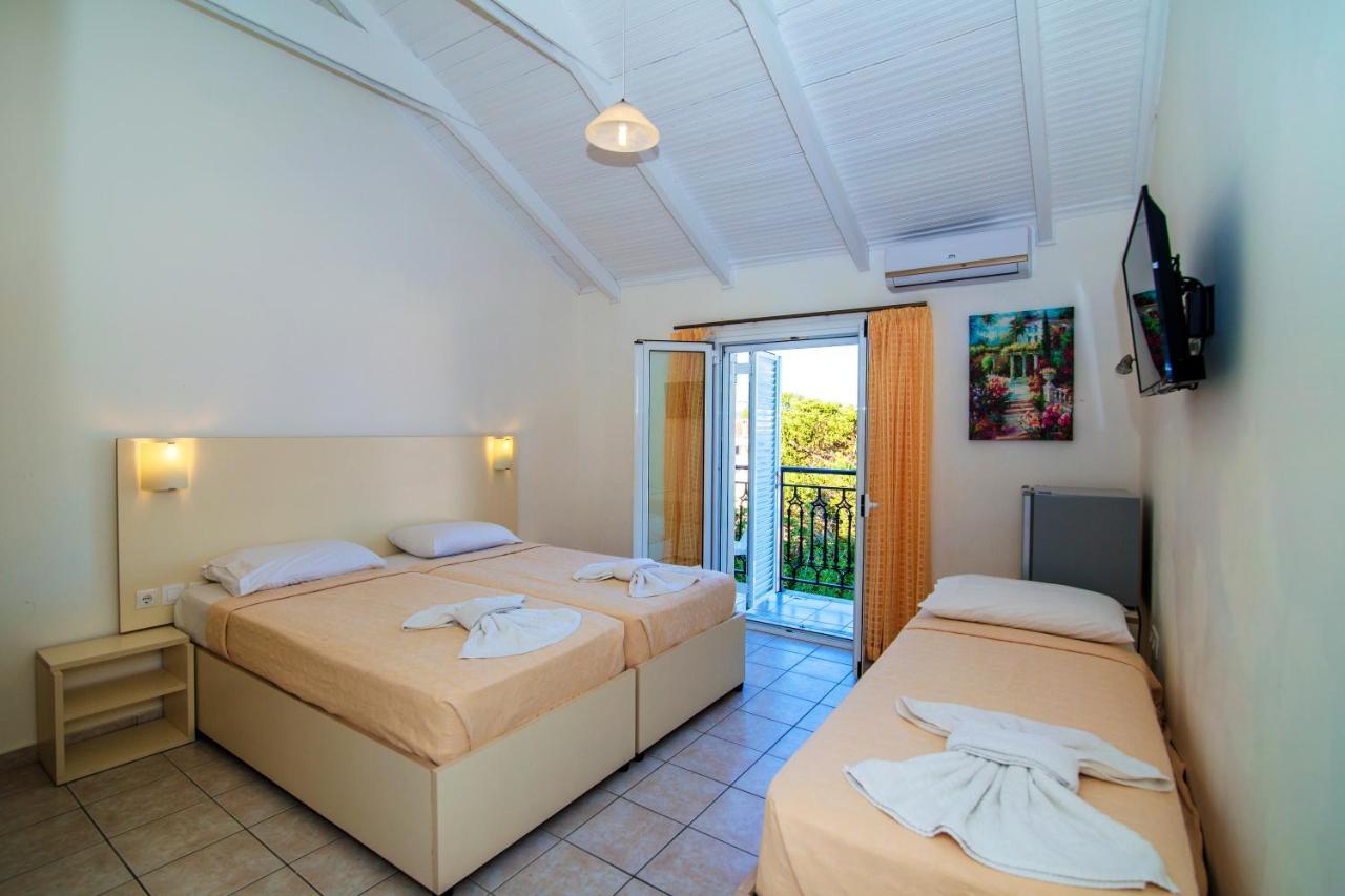 Playa Bay Hotel Zakynthos Laganas Exterior foto